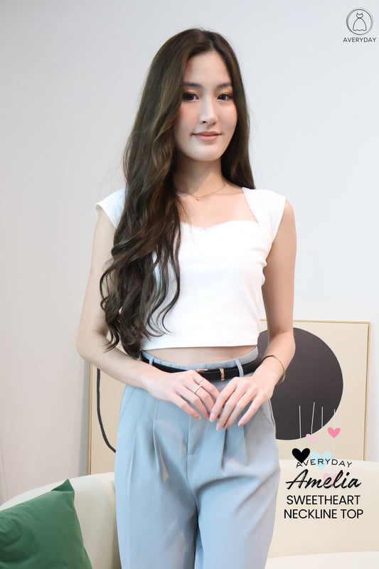 Amelia Sweetheart Neckline Top In White