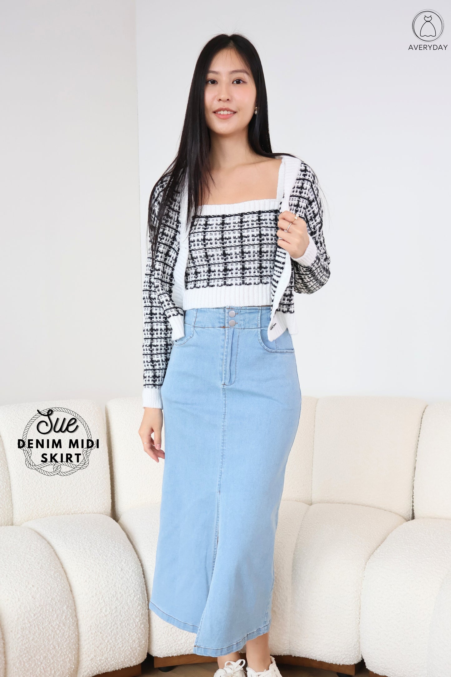 Sue Denim Midi Skirt In Light Wash