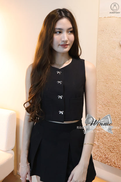 Winnie Ribbon Buttons & Pleated Skorts Co-Ords Set In Black