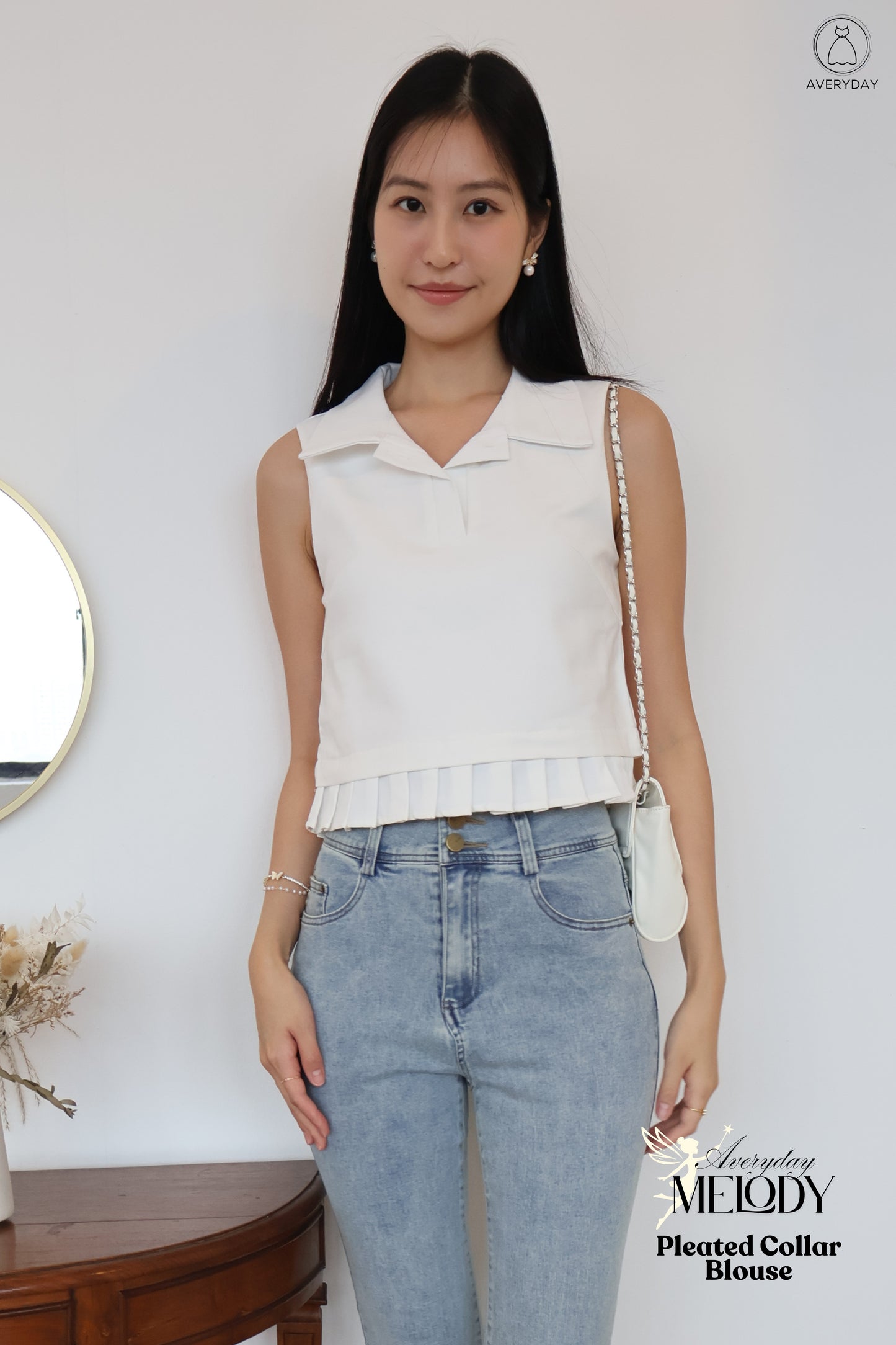 Melody Pleated Collar Blouse In White