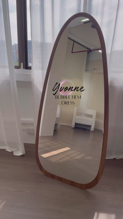 Yvonne Bubble Hem Dress In Pink