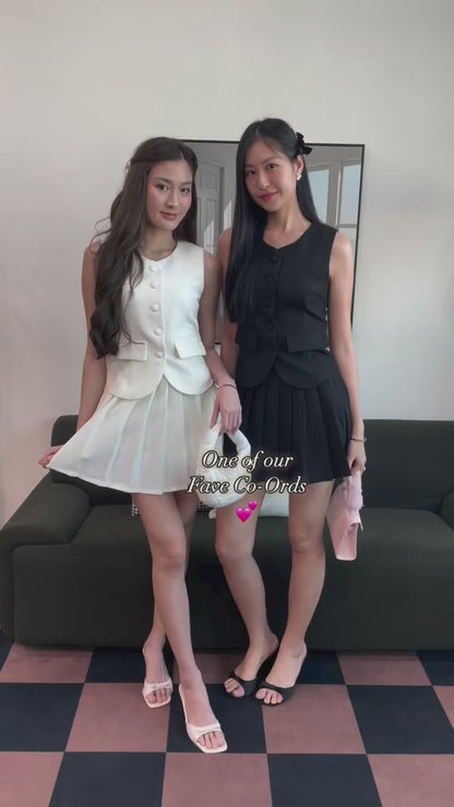 Cindy Vest Co-Ords Set In White