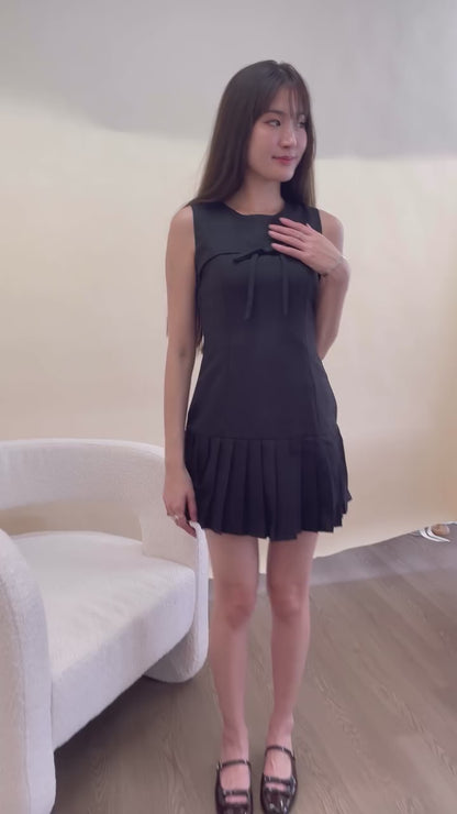 Serene Ribbon Pleat Dress in Black